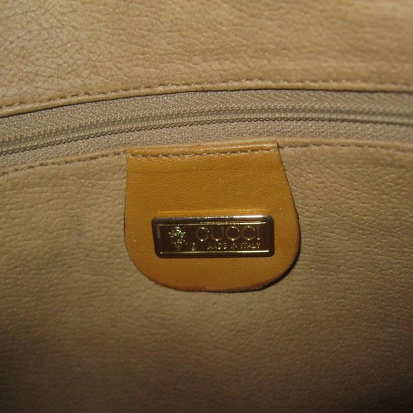 ❤️Authen GUCCI Micro G Logo Print Tan Canvas Ltr Coated Canvas Canteen Crossbody - Picture 8 of 10